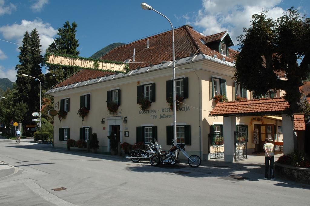 Guesthouse Avsenik Begunje na Gorenjskem Dış mekan fotoğraf