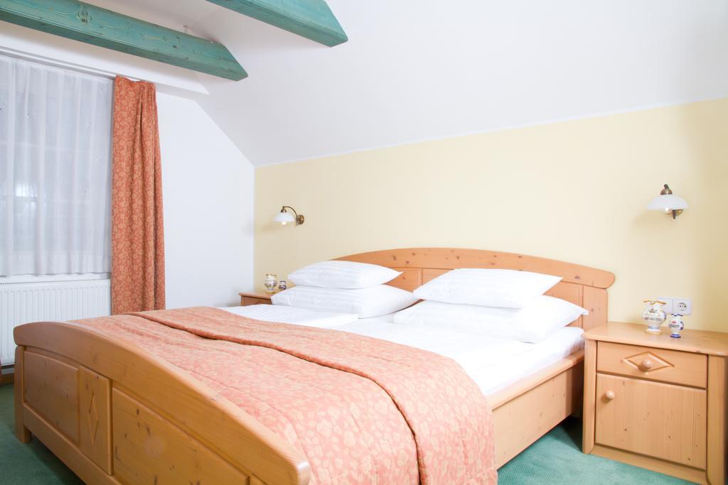 Guesthouse Avsenik Begunje na Gorenjskem Dış mekan fotoğraf